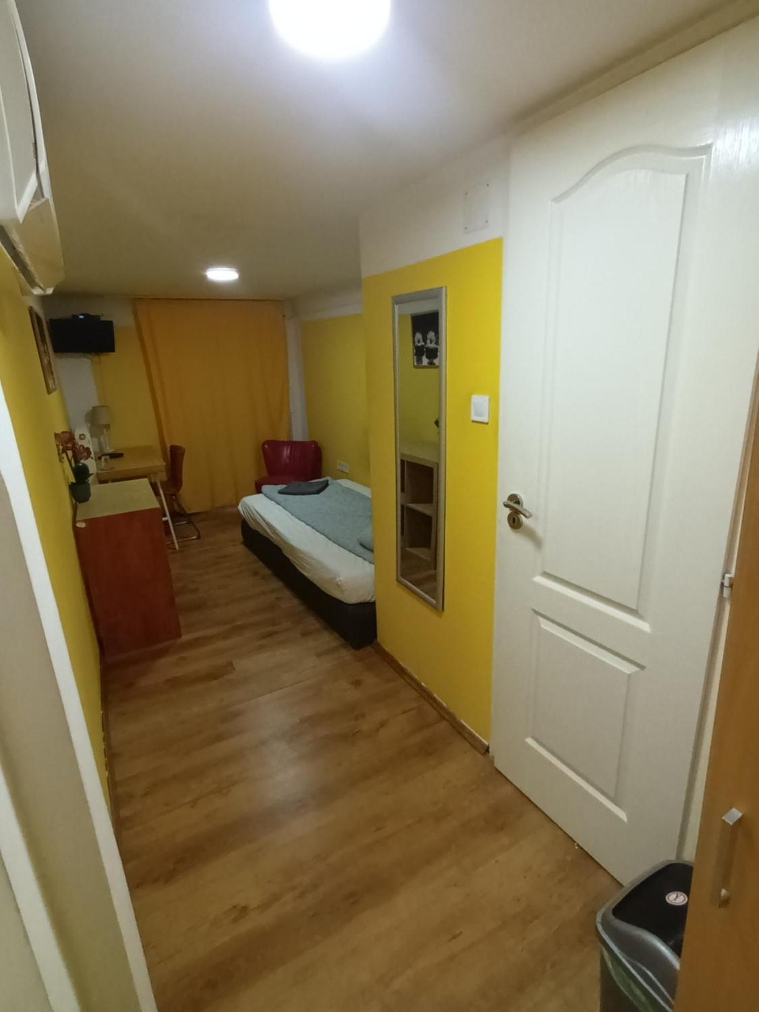 布达佩斯 德尼兹旅舍酒店 外观 照片